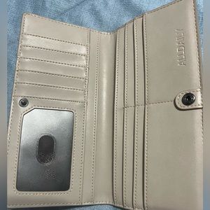 Alldaily Ultra Slim Thin Leather Women Wallet RFID Blocking (light beige)